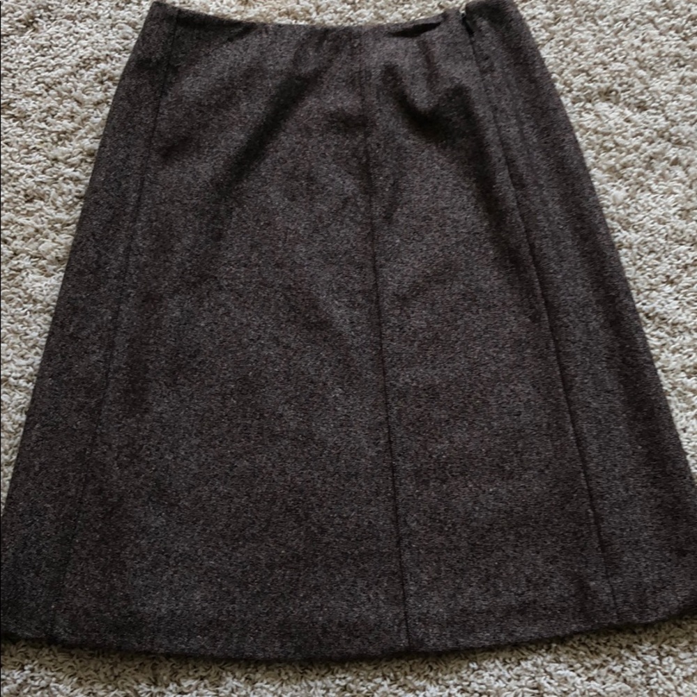 Brown wool skirt